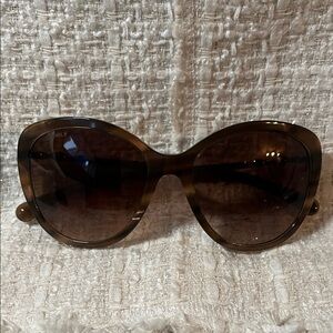 Authentic Chanel  Brown Sunglasses with pearls on temples 5338-h c.1101/s5